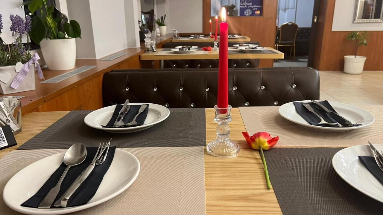 Parkhotel Goldlinde Отель Боденвердер